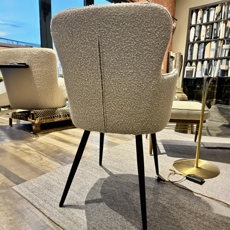 Fauteuil à oreille blanc perle